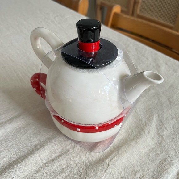 Johanna Parker holiday tea set - Picture 3 of 4